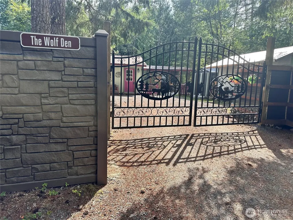131 Nisqually Way Ashford WA 98304
