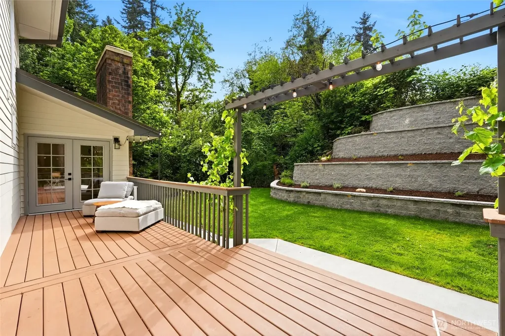 132 224th Street SE Bothell WA 98021