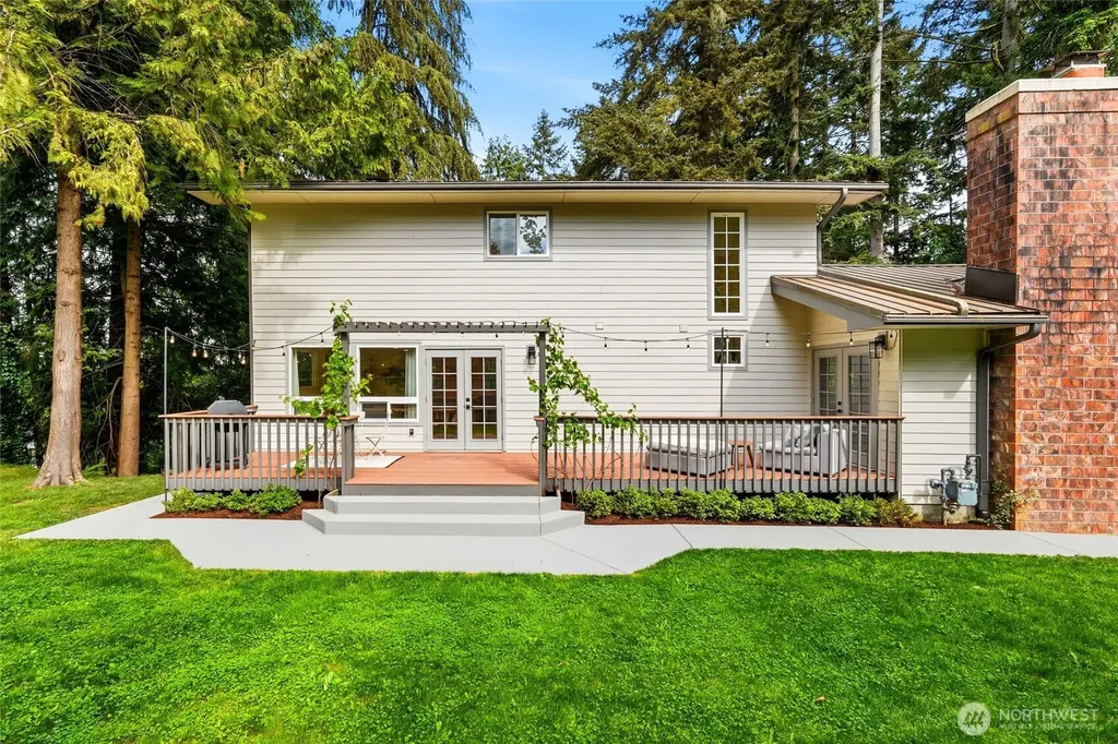132 224th Street SE Bothell WA 98021