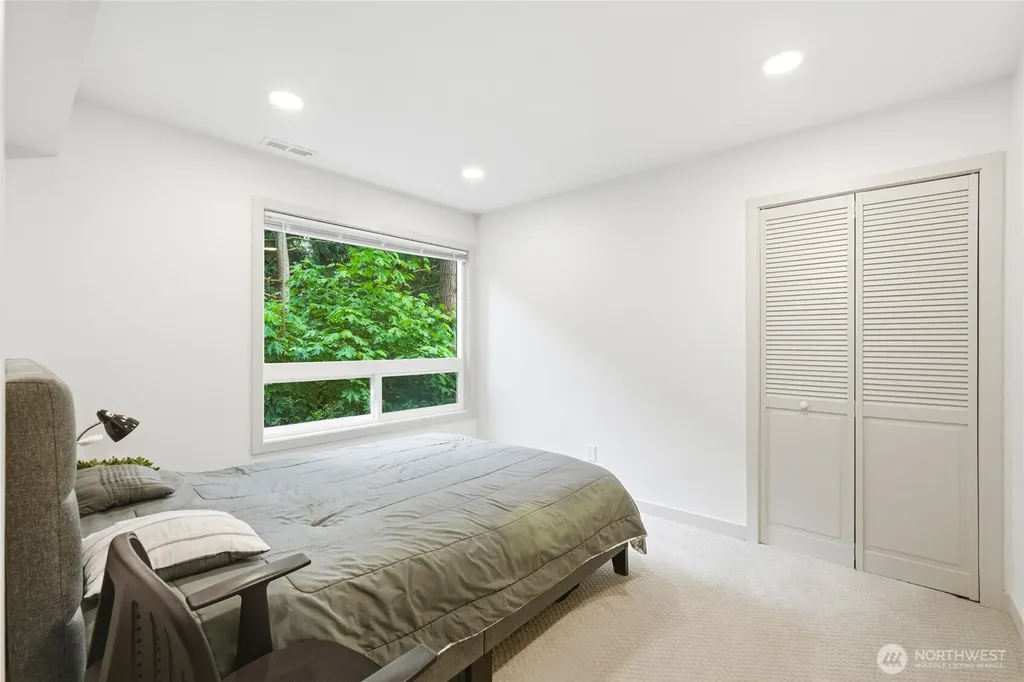 132 224th Street SE Bothell WA 98021