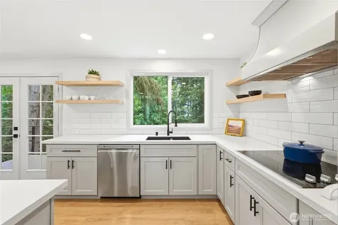 132 224th Street SE Bothell WA 98021