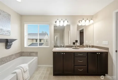 21 92nd Drive SE Lake Stevens WA 98258
