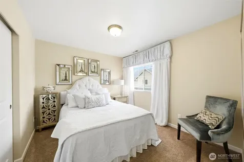21 92nd Drive SE Lake Stevens WA 98258