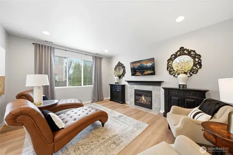 21 92nd Drive SE Lake Stevens WA 98258