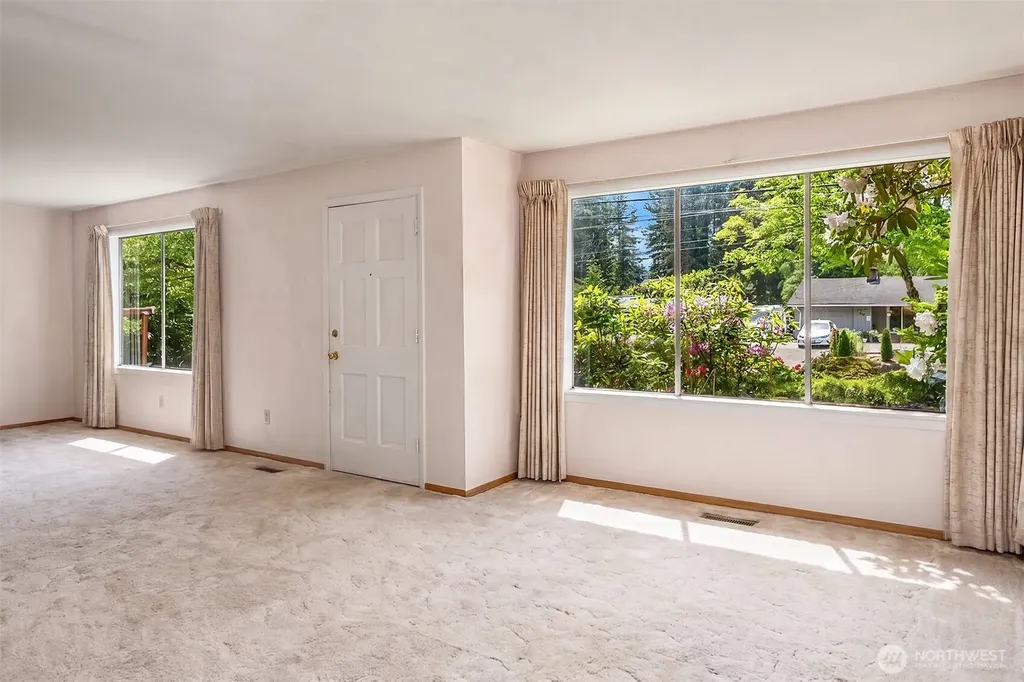 320 NE 185th Street Shoreline WA 98155