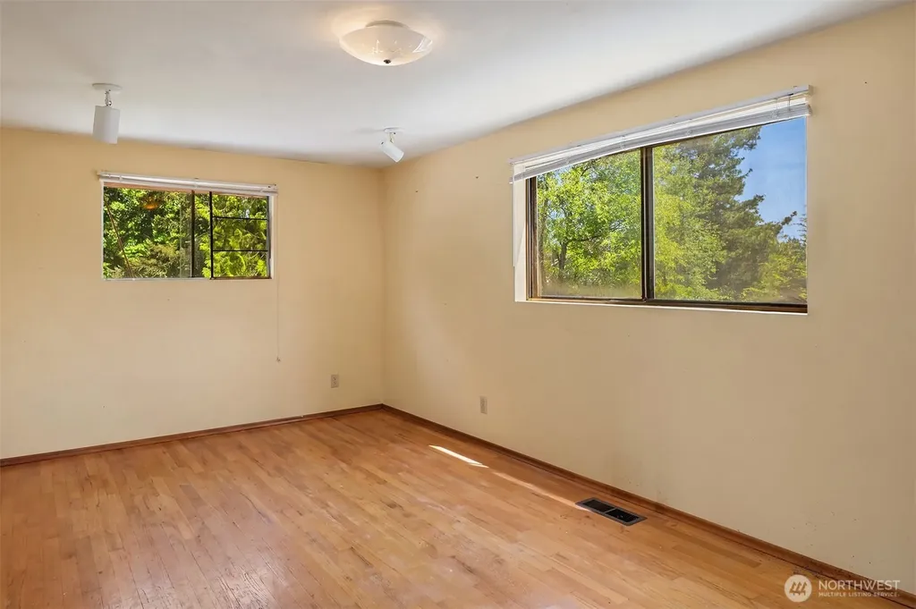 320 NE 185th Street Shoreline WA 98155