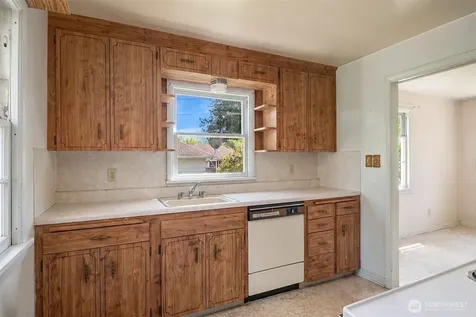 320 NE 185th Street Shoreline WA 98155