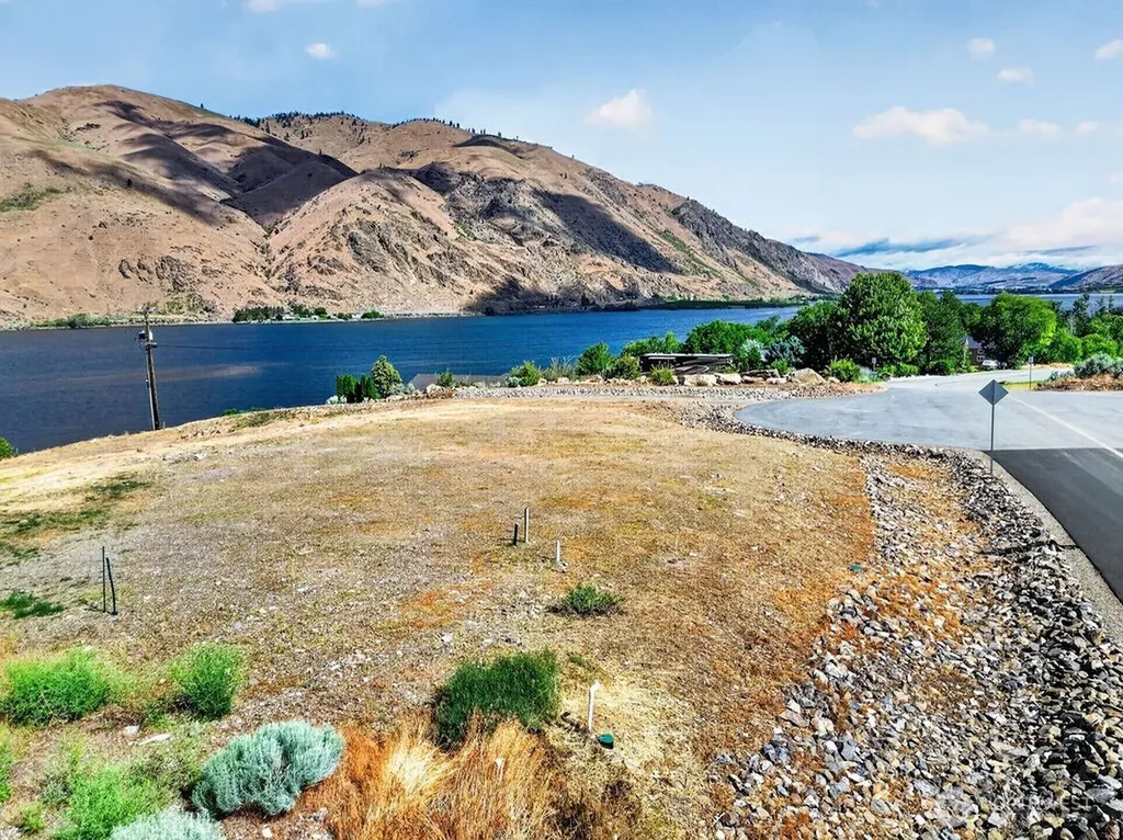 44 Shore Drive East Wenatchee WA 98802
