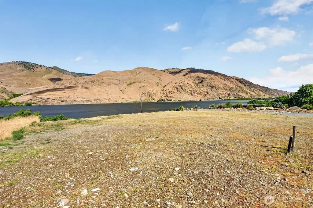 44 Shore Drive East Wenatchee WA 98802