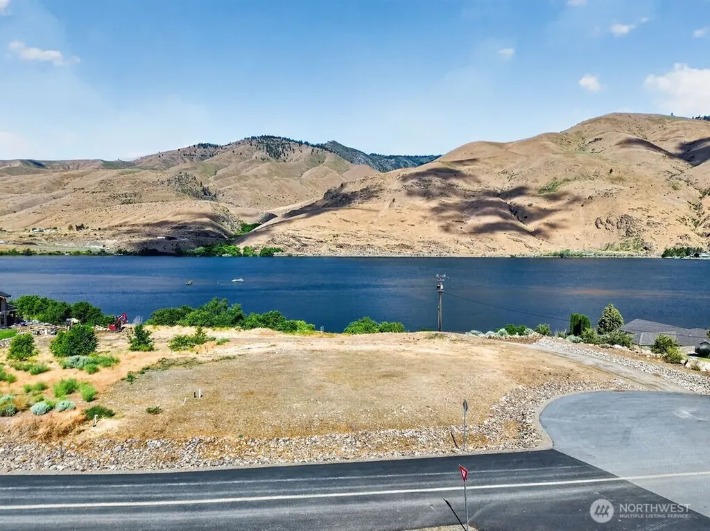 44 Shore Drive East Wenatchee WA 98802