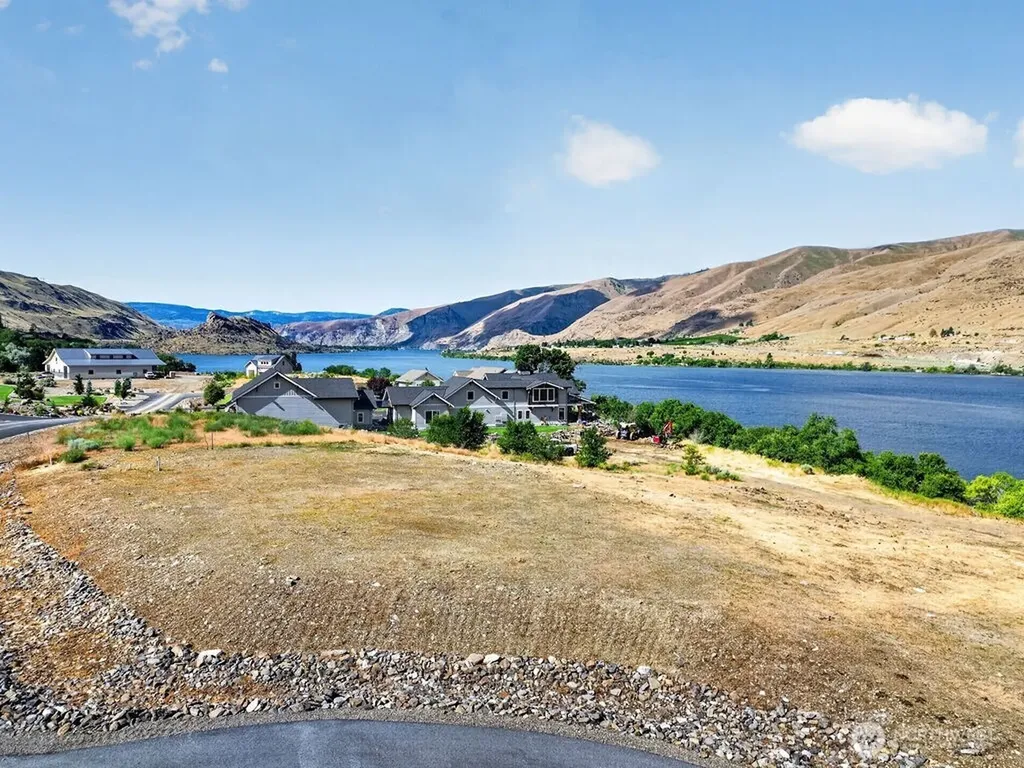 44 Shore Drive East Wenatchee WA 98802