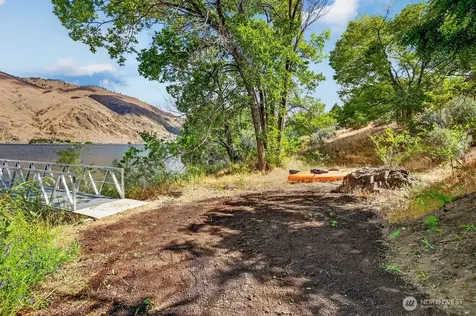 44 Shore Drive East Wenatchee WA 98802
