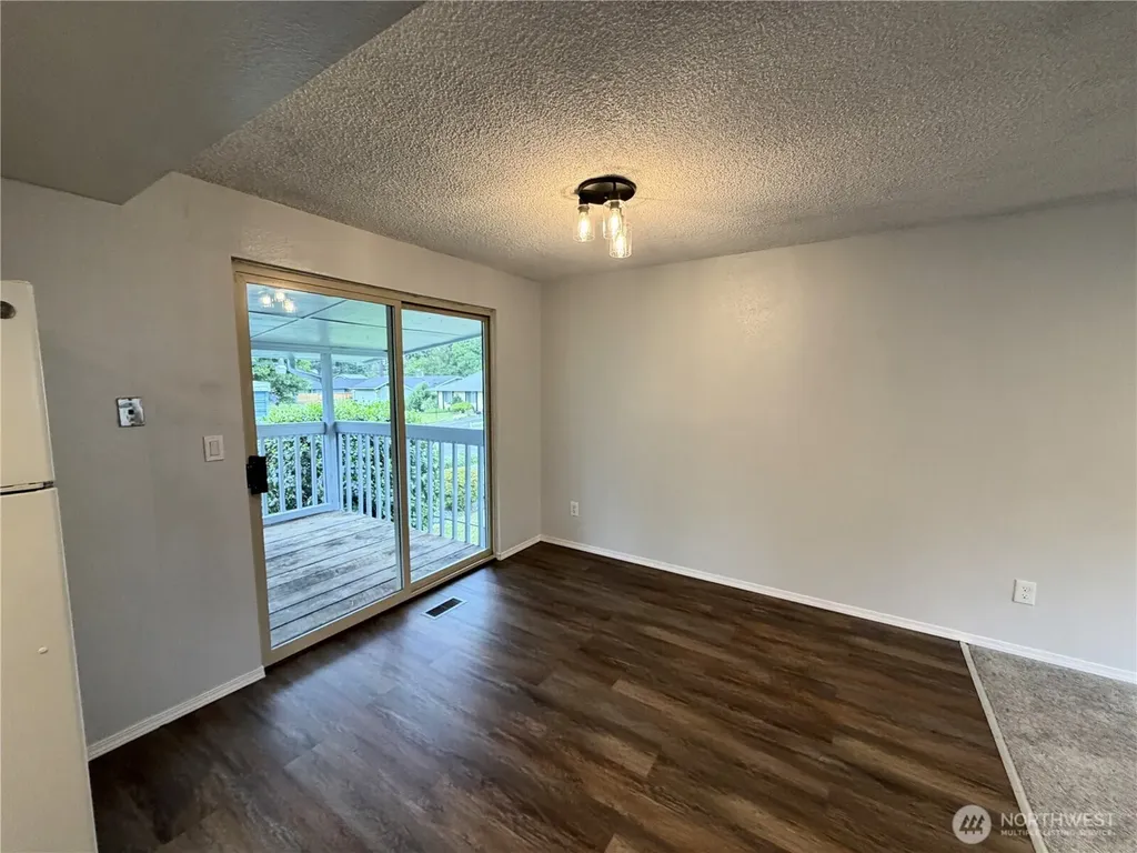 1615 154th Street E Tacoma WA 98445
