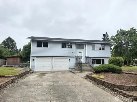 1615 154th Street E Tacoma WA 98445