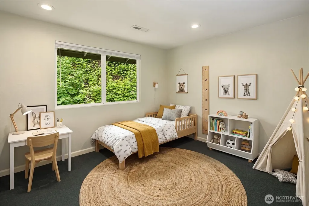 12801 SE 22nd Place Bellevue WA 98005