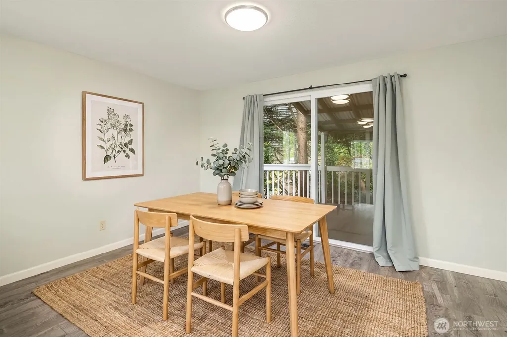 12801 SE 22nd Place Bellevue WA 98005