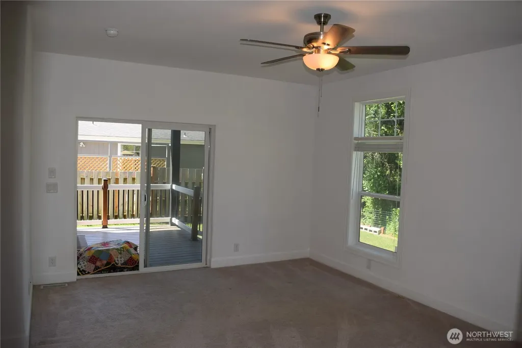 92 Sunset Meadows Lane Port Hadlock WA 98339