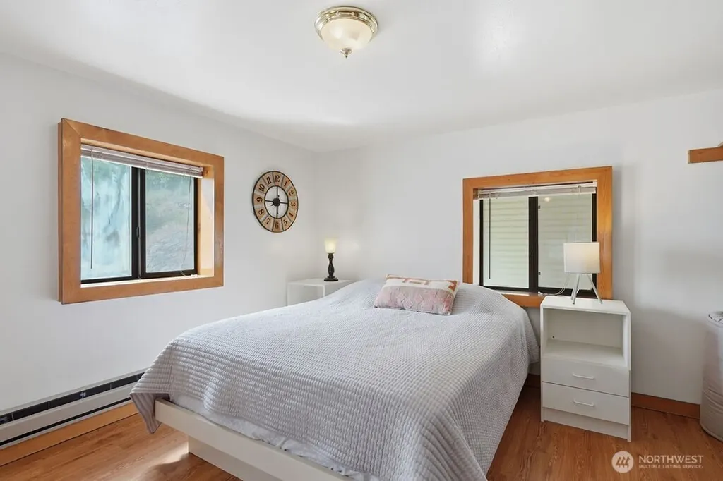 39879 W Mill Drive Lincoln WA 99147