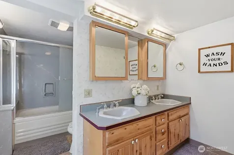 39879 W Mill Drive Lincoln WA 99147
