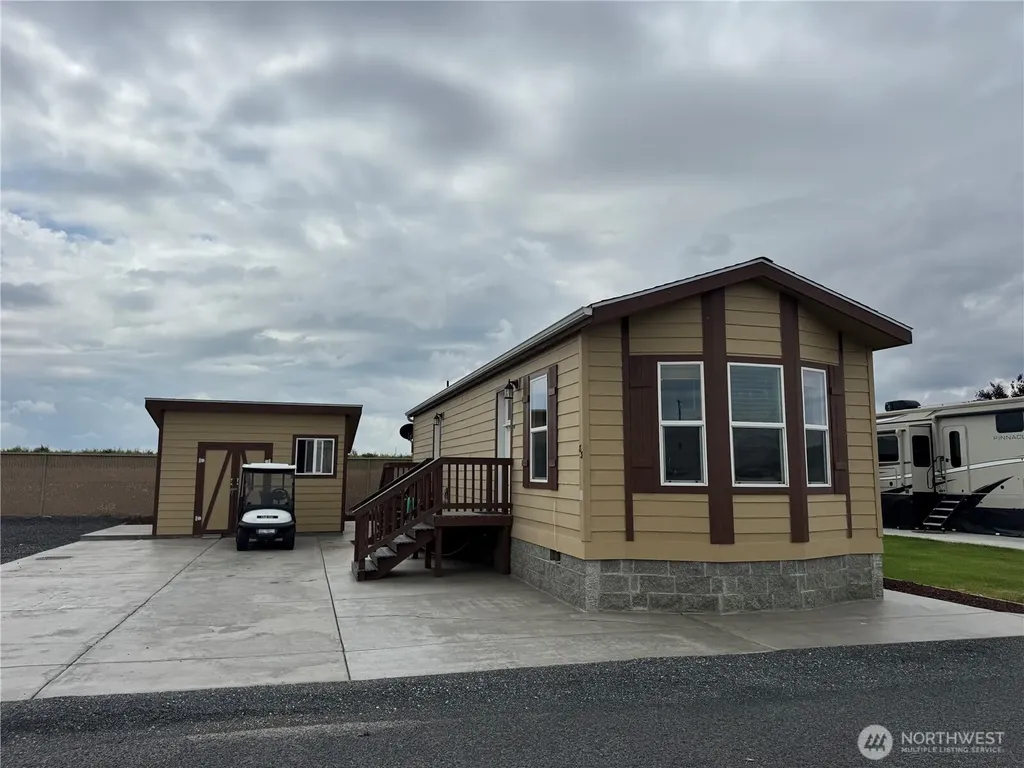 17693 Road 5 NW Quincy WA 98848