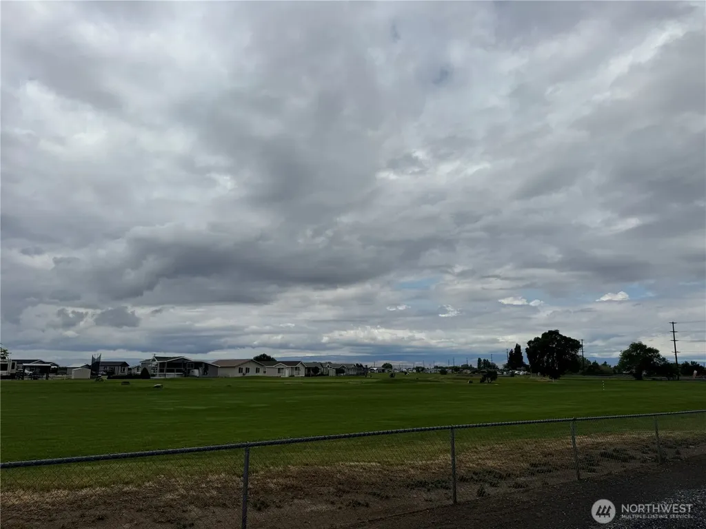 17693 Road 5 NW Quincy WA 98848