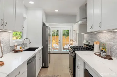 1312 NE 70th Street Seattle WA 98115