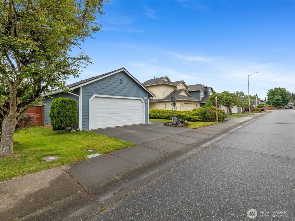 17514 Spring Lane Avenue Marysville WA 98271