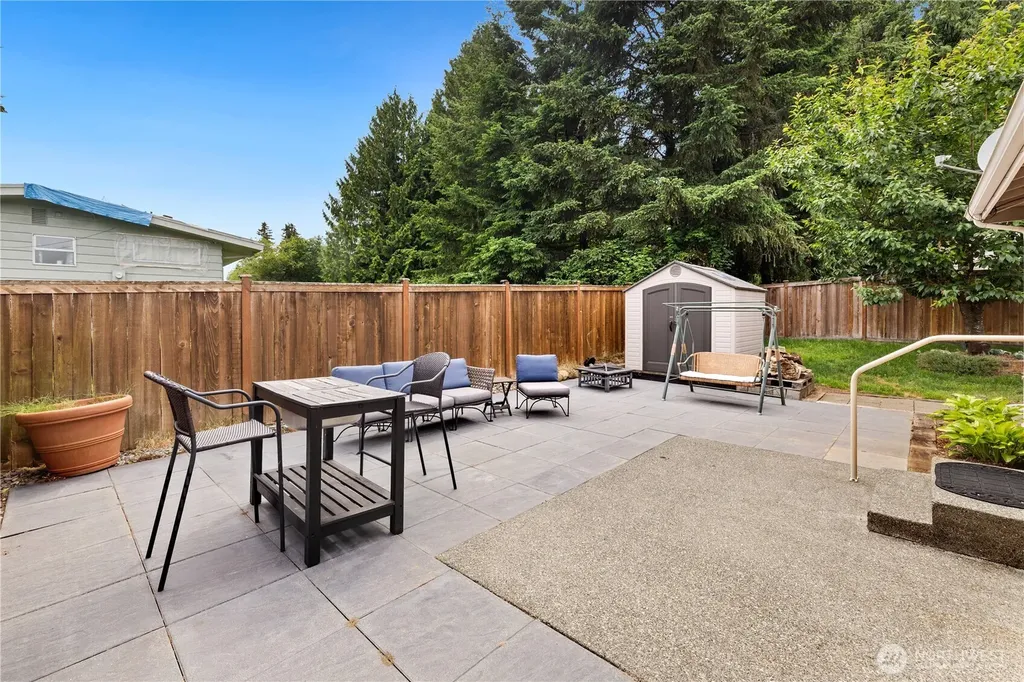 7510 110th Street E Puyallup WA 98373