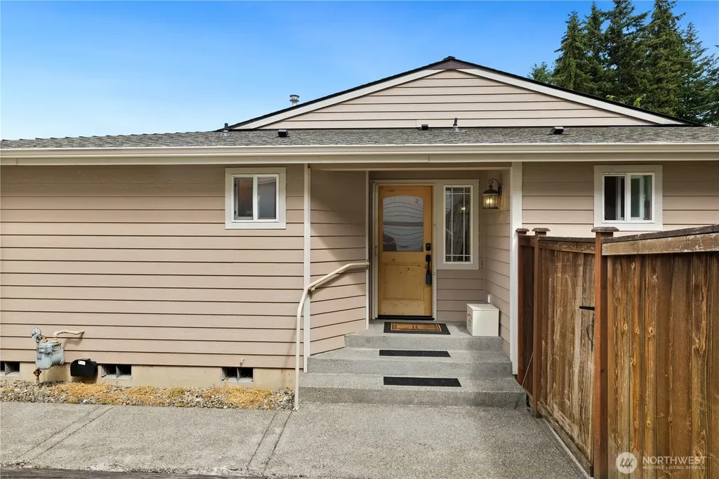7510 110th Street E Puyallup WA 98373