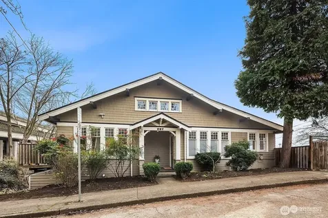 267 E Newton Street Seattle WA 98102