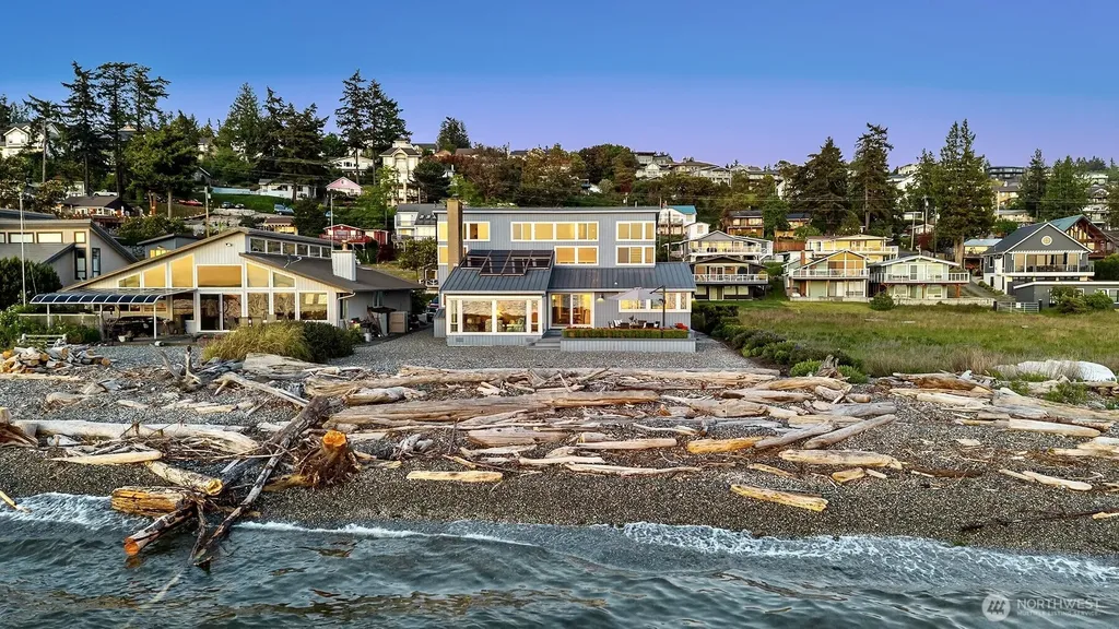 309 Seascape Drive Camano Island WA 98282