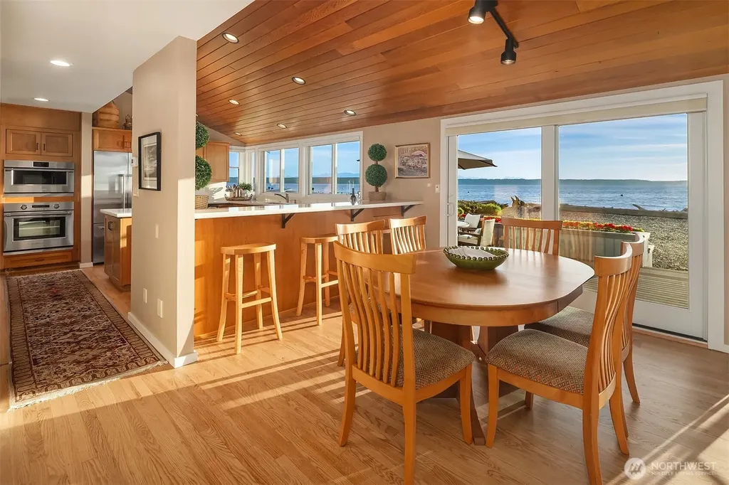 309 Seascape Drive Camano Island WA 98282