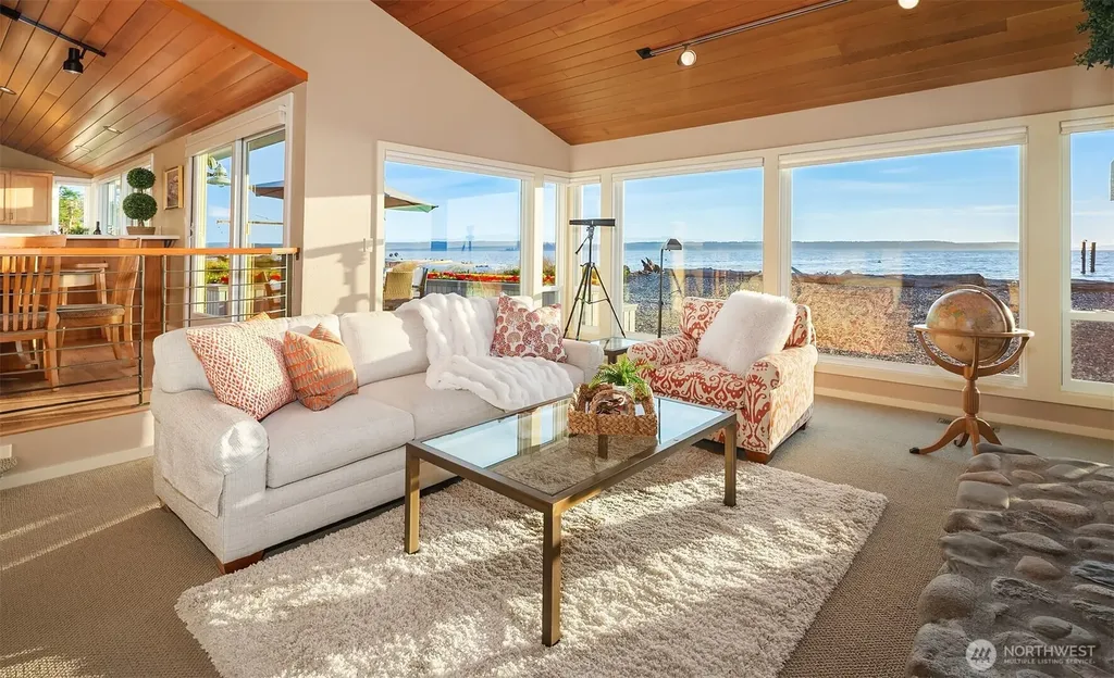 309 Seascape Drive Camano Island WA 98282
