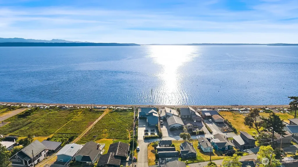 309 Seascape Drive Camano Island WA 98282