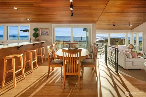 309 Seascape Drive Camano Island WA 98282