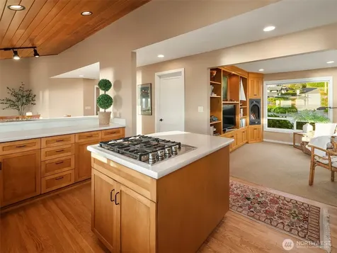 309 Seascape Drive Camano Island WA 98282