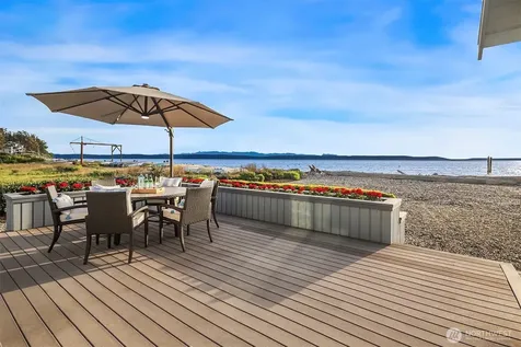 309 Seascape Drive Camano Island WA 98282