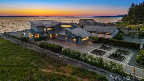 309 Seascape Drive Camano Island WA 98282