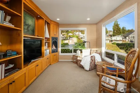 309 Seascape Drive Camano Island WA 98282