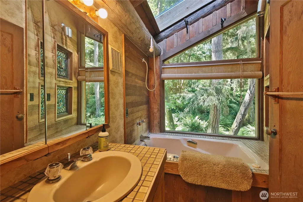 835 Christenson Road Greenbank WA 98253
