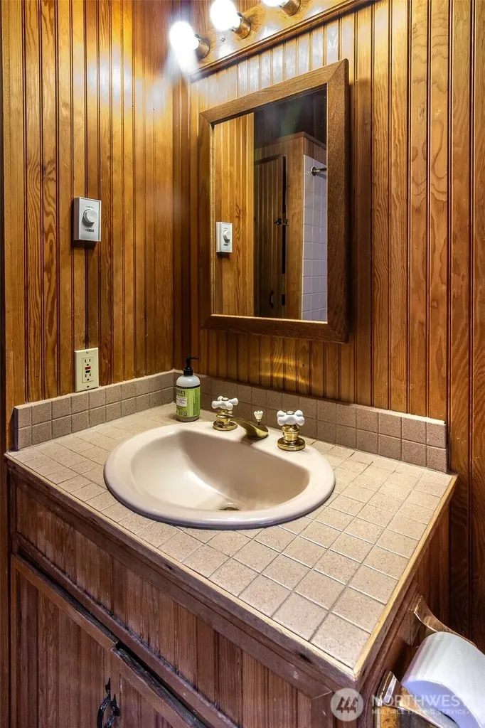 835 Christenson Road Greenbank WA 98253