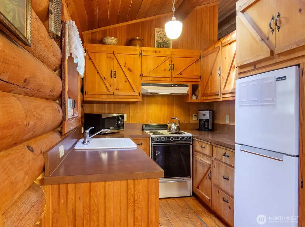 835 Christenson Road Greenbank WA 98253