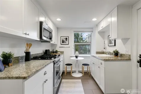 117 John Street Seattle WA 98109