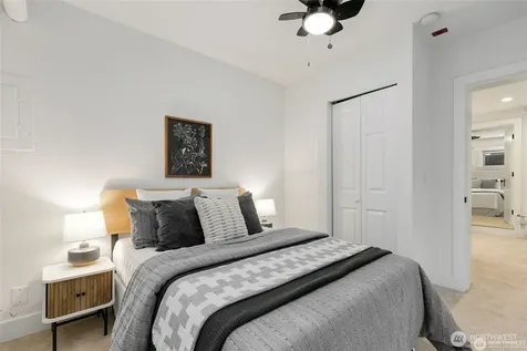 117 John Street Seattle WA 98109