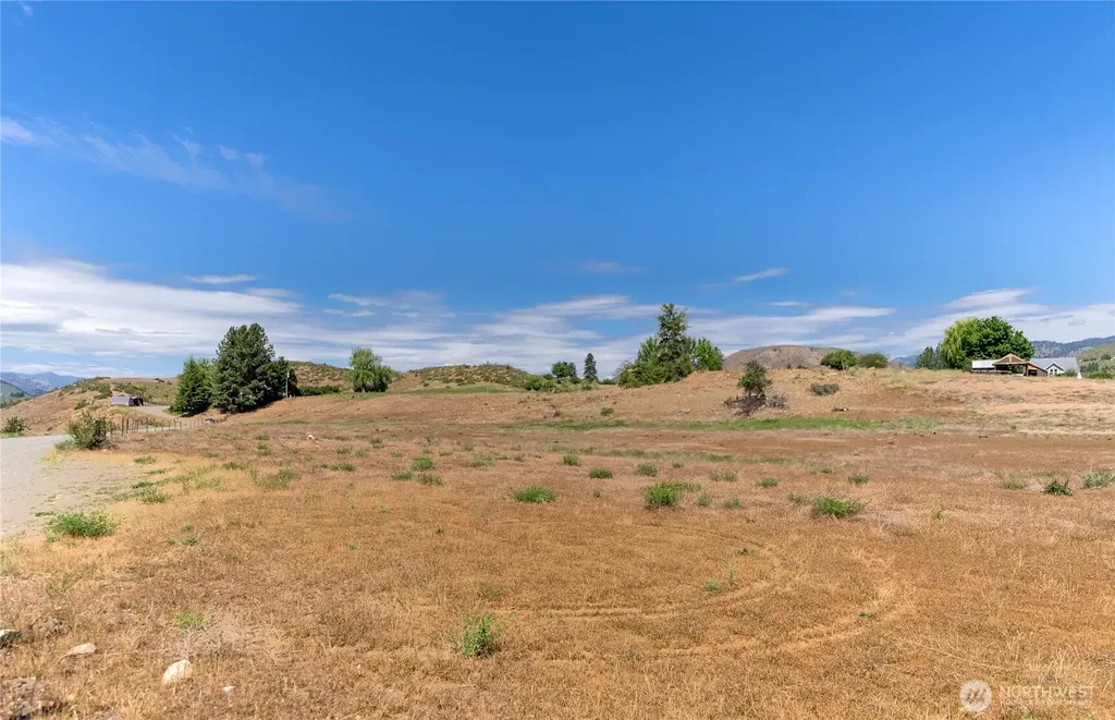 567 Twisp Winthrop Eastside Road Winthrop WA 98862