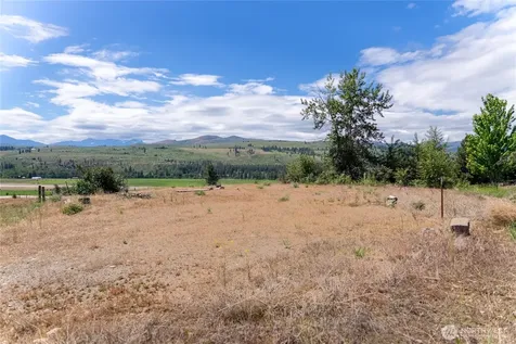 567 Twisp Winthrop Eastside Road Winthrop WA 98862