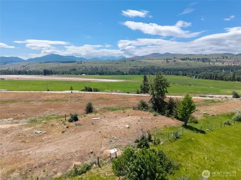 567 Twisp Winthrop Eastside Road Winthrop WA 98862