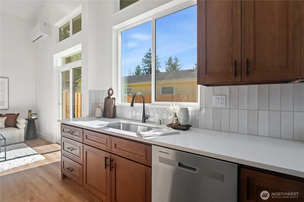 2905 Cedarwood Avenue Bellingham WA 98225