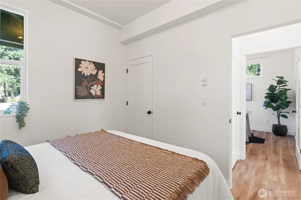2905 Cedarwood Avenue Bellingham WA 98225