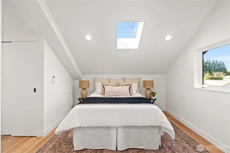 2905 Cedarwood Avenue Bellingham WA 98225